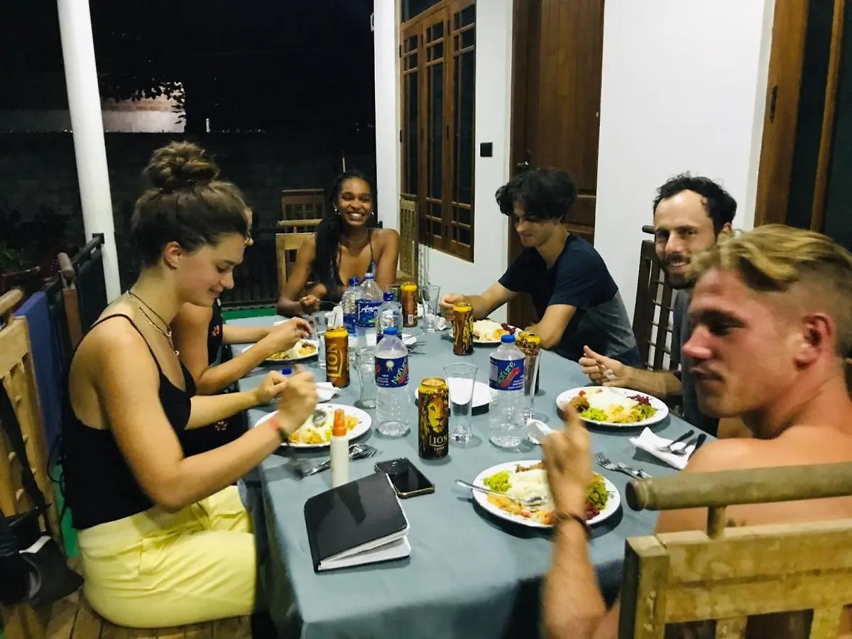 Sigiri Chill Hostel シギリヤ スリランカ
